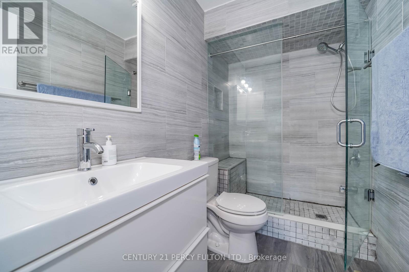 1525 Sturgeon Court, Pickering, Ontario  L1V 5P6 - Photo 23 - E13001376