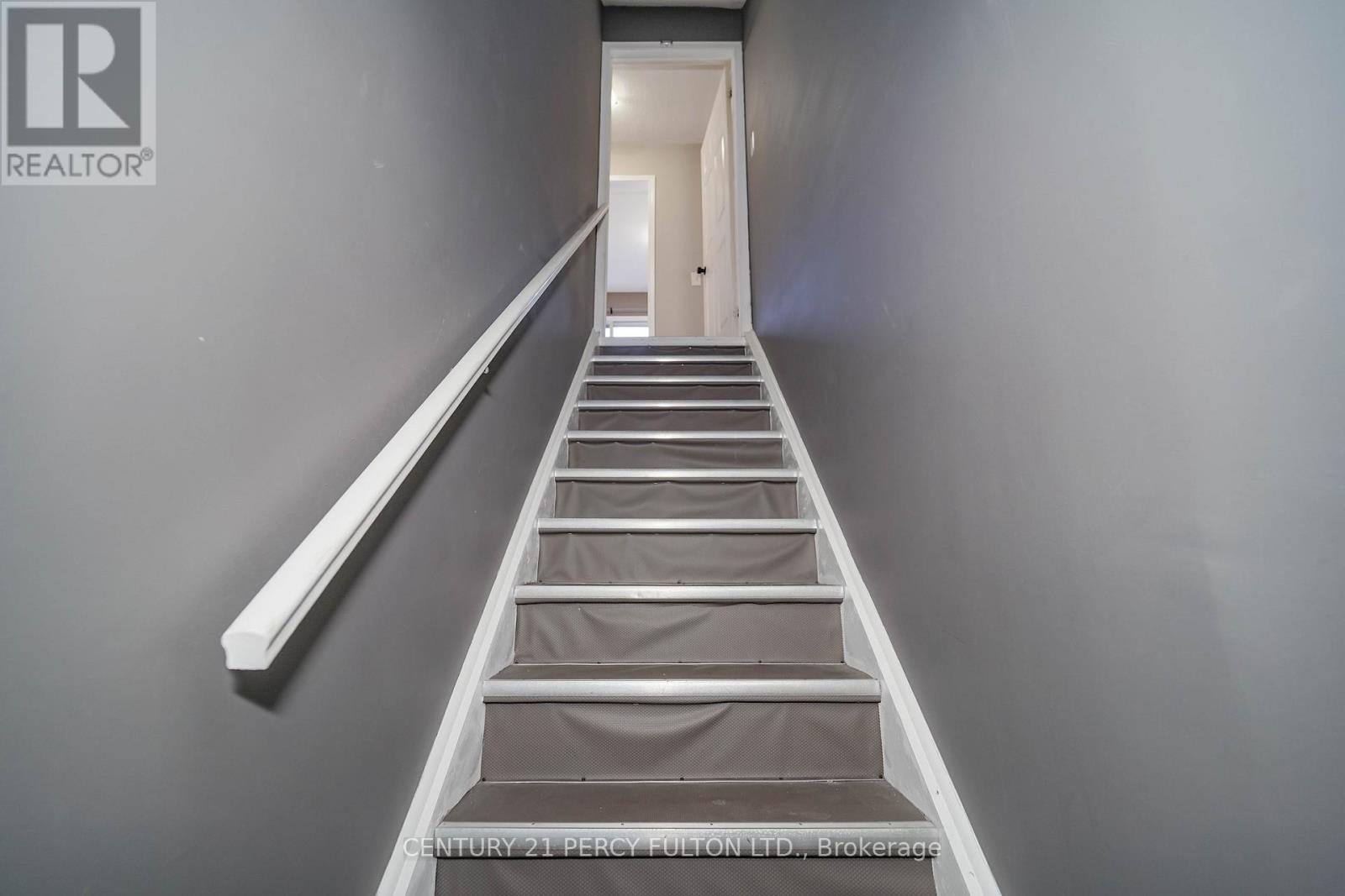 1525 Sturgeon Court, Pickering, Ontario  L1V 5P6 - Photo 26 - E13001376