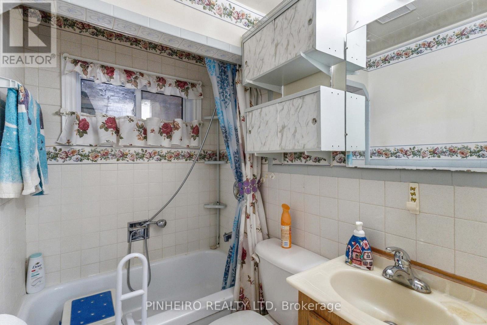 16376 Elginfield Road, Lucan Biddulph, Ontario  N0M 2P0 - Photo 21 - X12991996