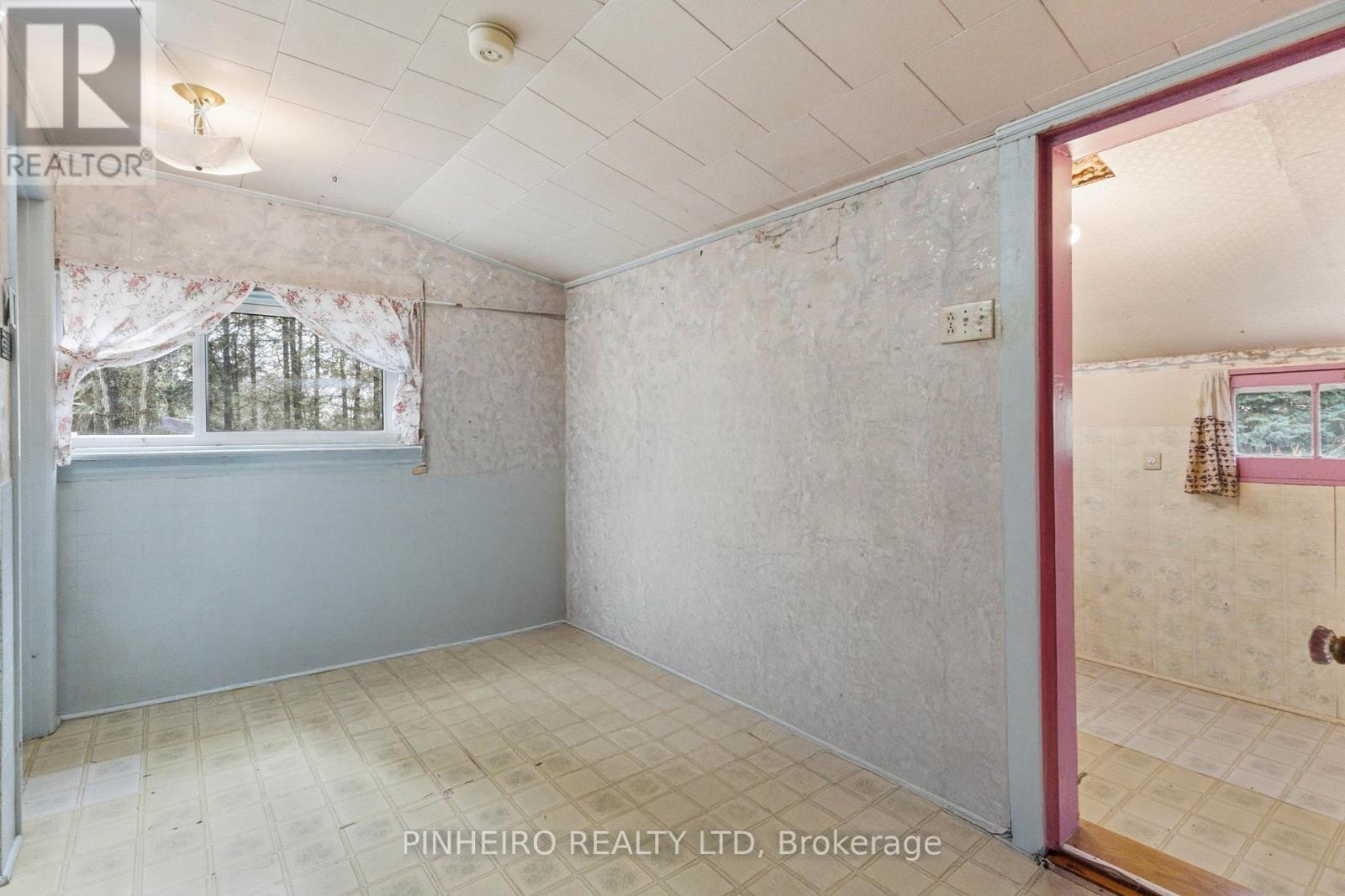 16376 Elginfield Road, Lucan Biddulph, Ontario  N0M 2P0 - Photo 23 - X12991996