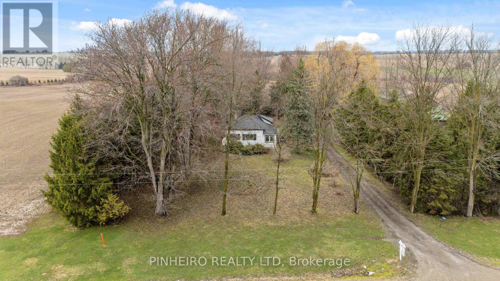 16376 Elginfield Road, Lucan Biddulph, Ontario  N0M 2P0 - Photo 3 - X12991996