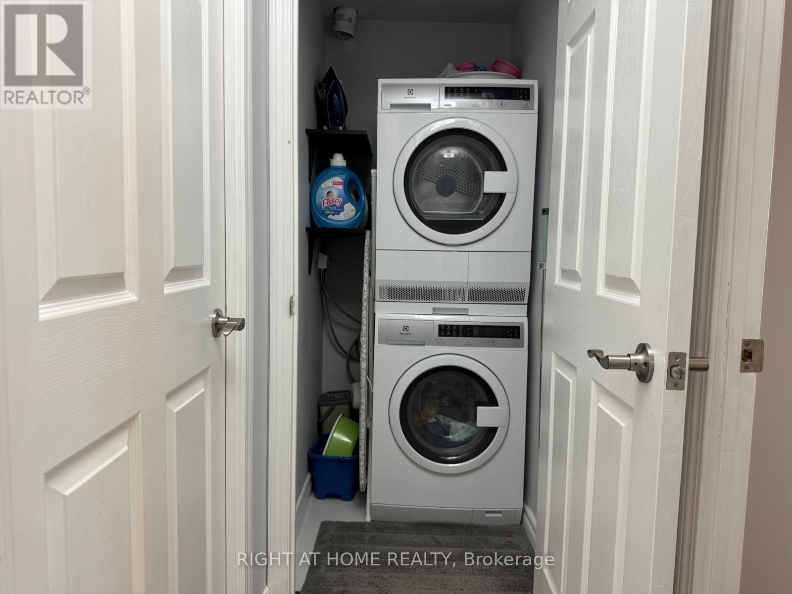 1102 - 23 Oneida Crescent, Richmond Hill, Ontario  L4B 0A2 - Photo 15 - N13002578