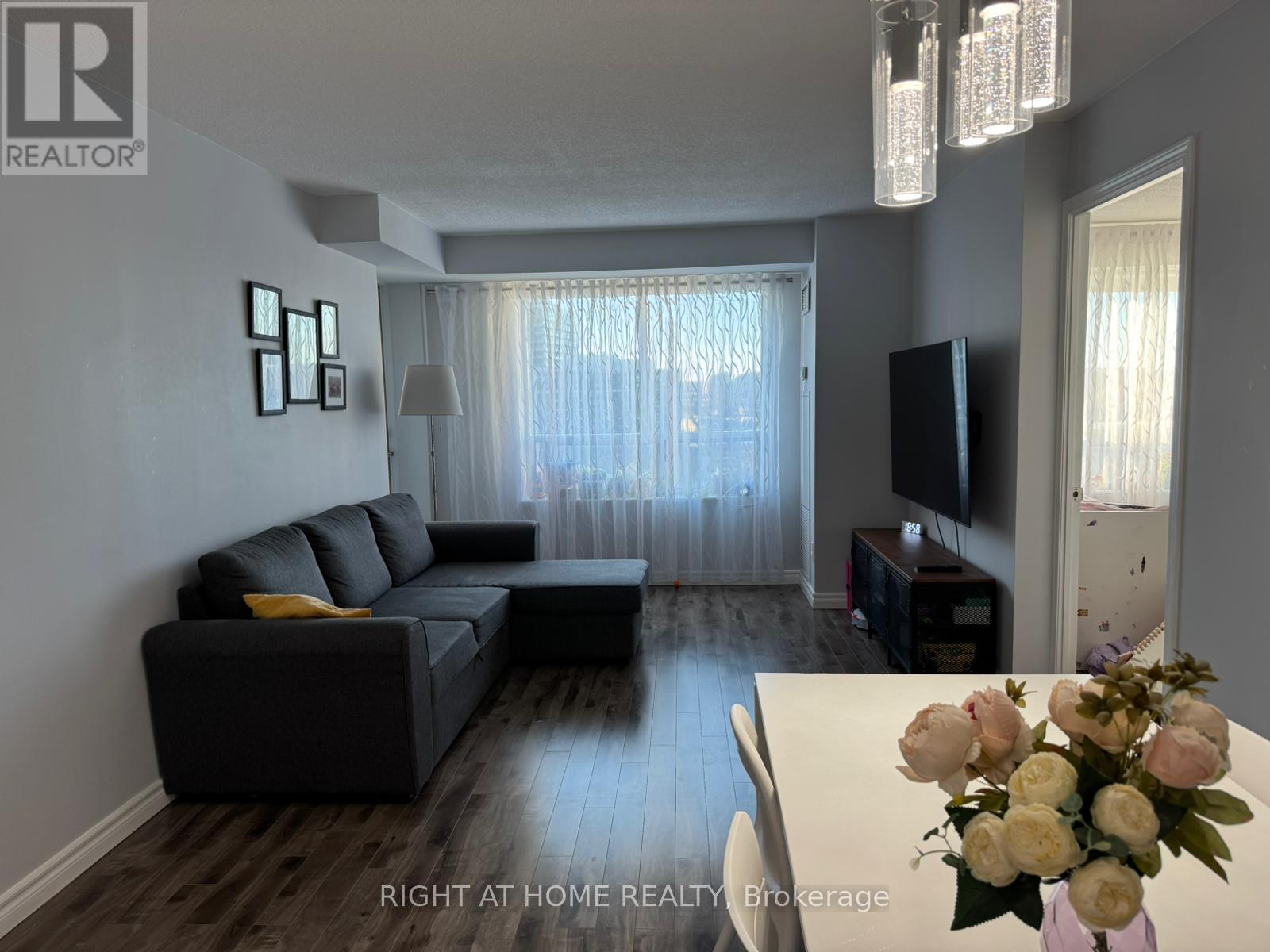 1102 - 23 Oneida Crescent, Richmond Hill, Ontario  L4B 0A2 - Photo 7 - N13002578