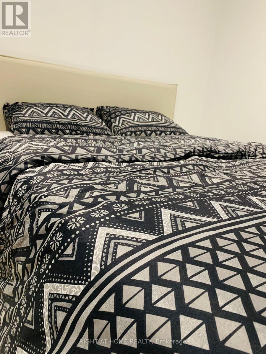 104 Peevers Crescent, Newmarket, Ontario  L3Y 7T1 - Photo 15 - N13002662