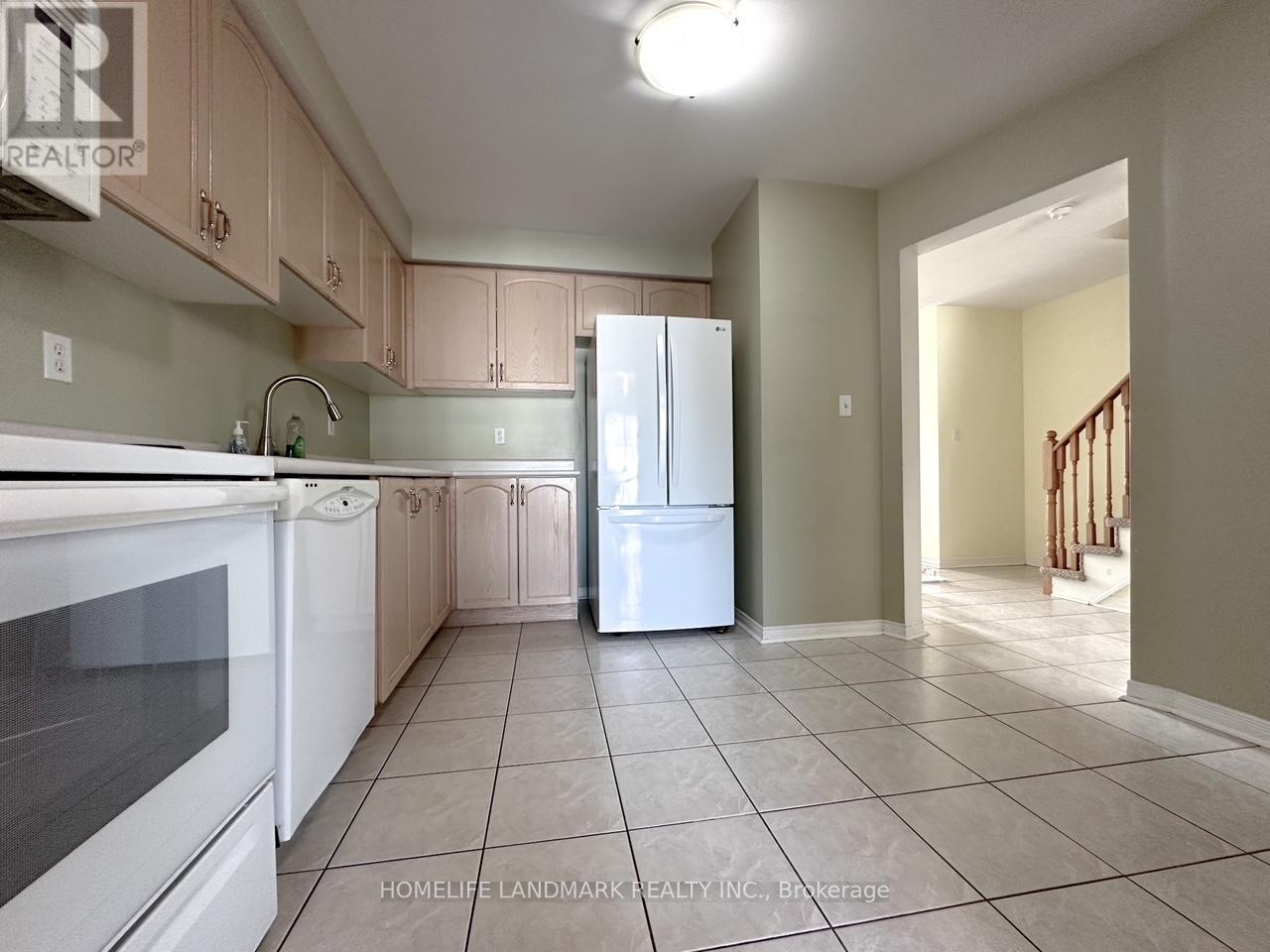 24 Crittenden Drive, Georgina, Ontario  L4P 4E7 - Photo 4 - N13002722