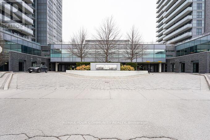 1504 - 55 Oneida Crescent, Richmond Hill, Ontario L4B 0E8 - Photo 2 - N13002820