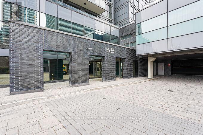 1504 - 55 Oneida Crescent, Richmond Hill, Ontario L4B 0E8 - Photo 3 - N13002820