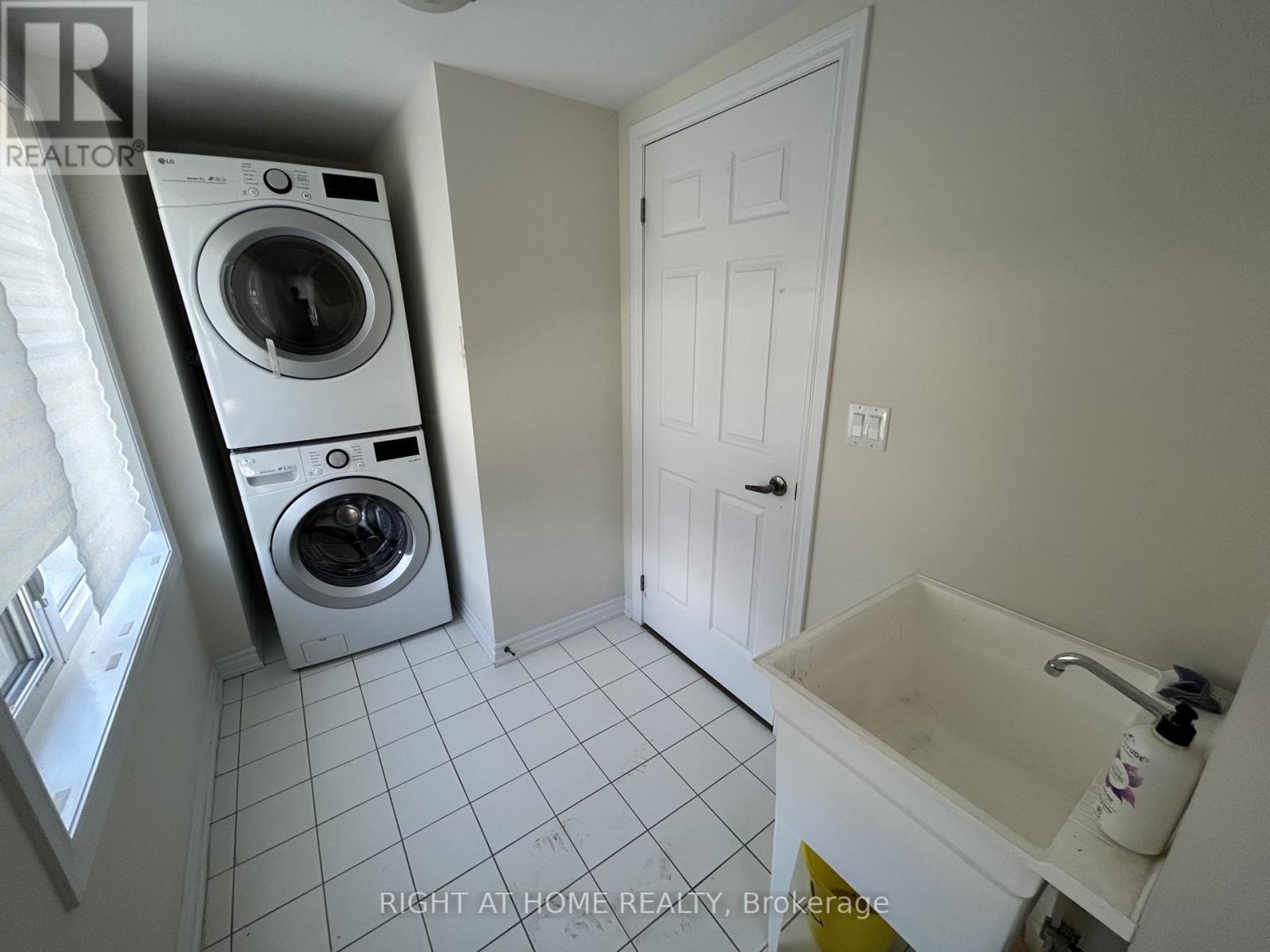 2 Isabella Peach Drive, Markham, Ontario  L6C 0Z1 - Photo 14 - N13002824