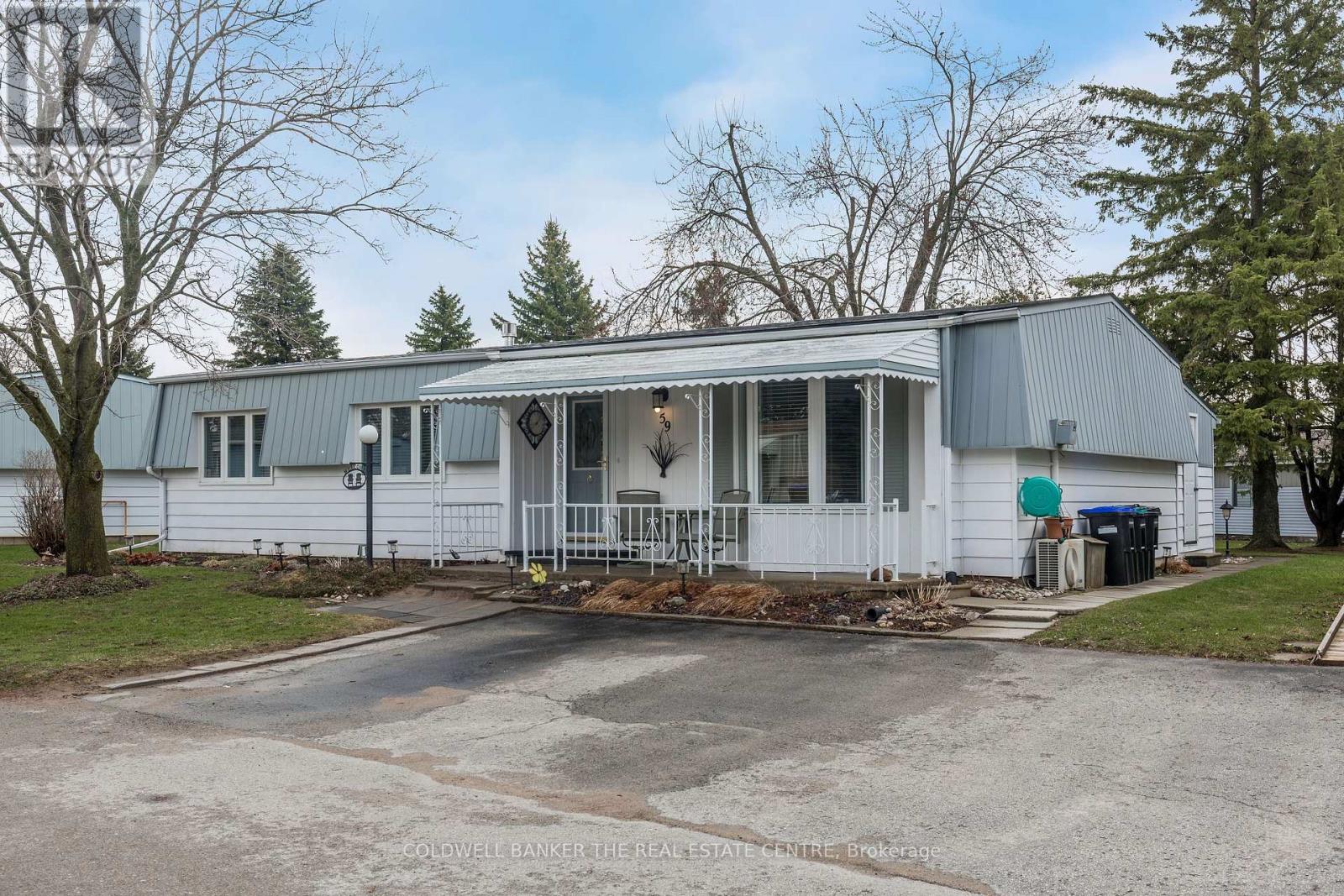 59 Linden Lane, Innisfil, Ontario L9S 1P9 - Photo 2 - N13002830