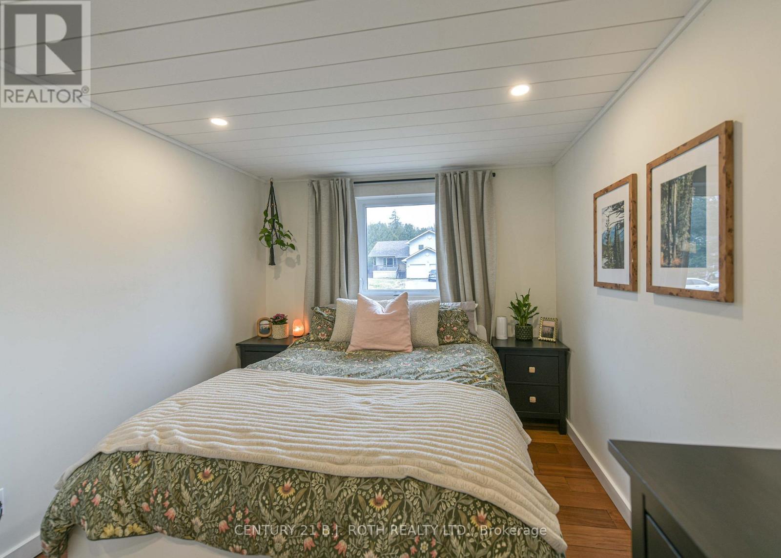 39 Ash Street, Tay, Ontario  L0K 2C0 - Photo 13 - S13002560