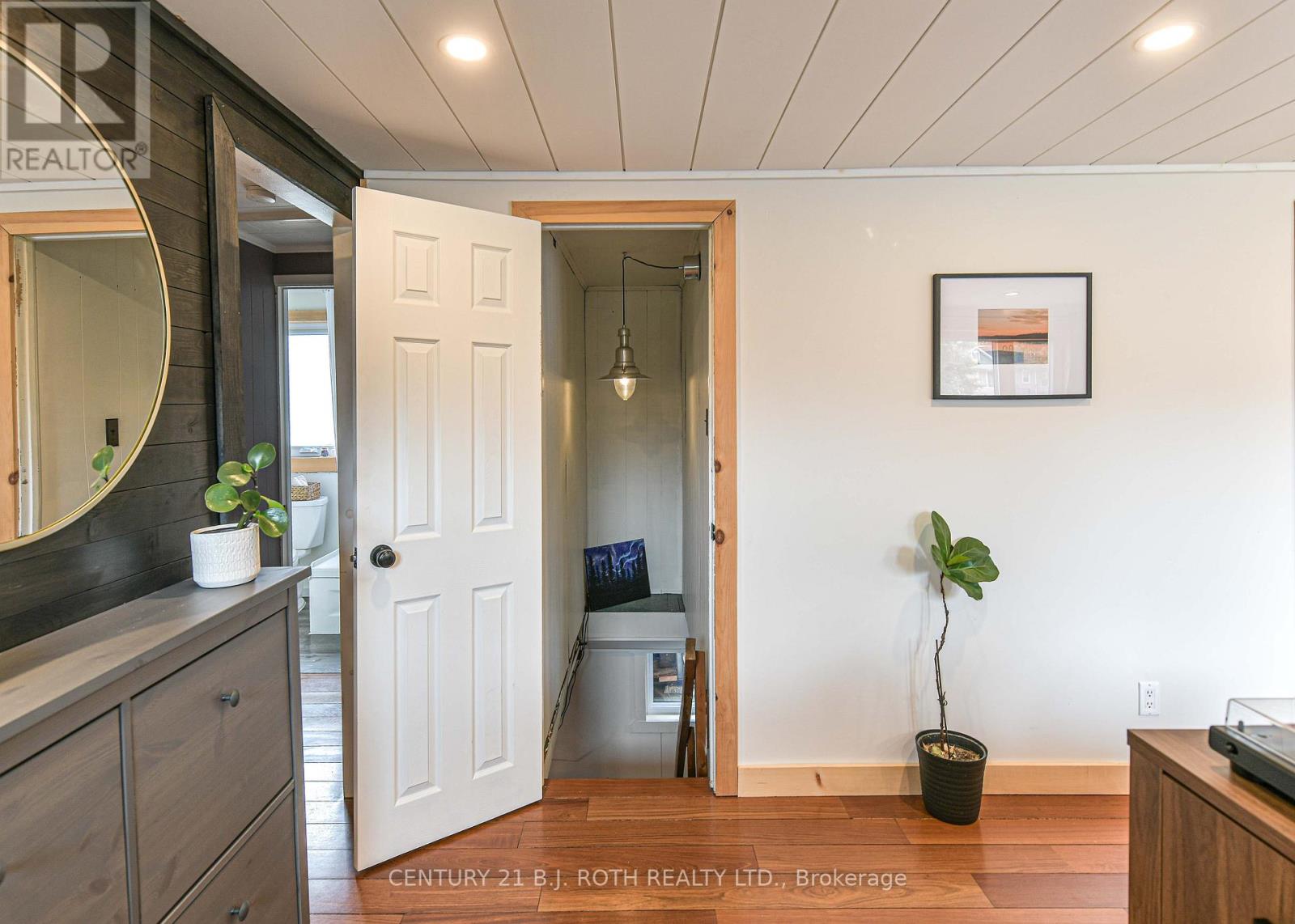 39 Ash Street, Tay, Ontario  L0K 2C0 - Photo 24 - S13002560