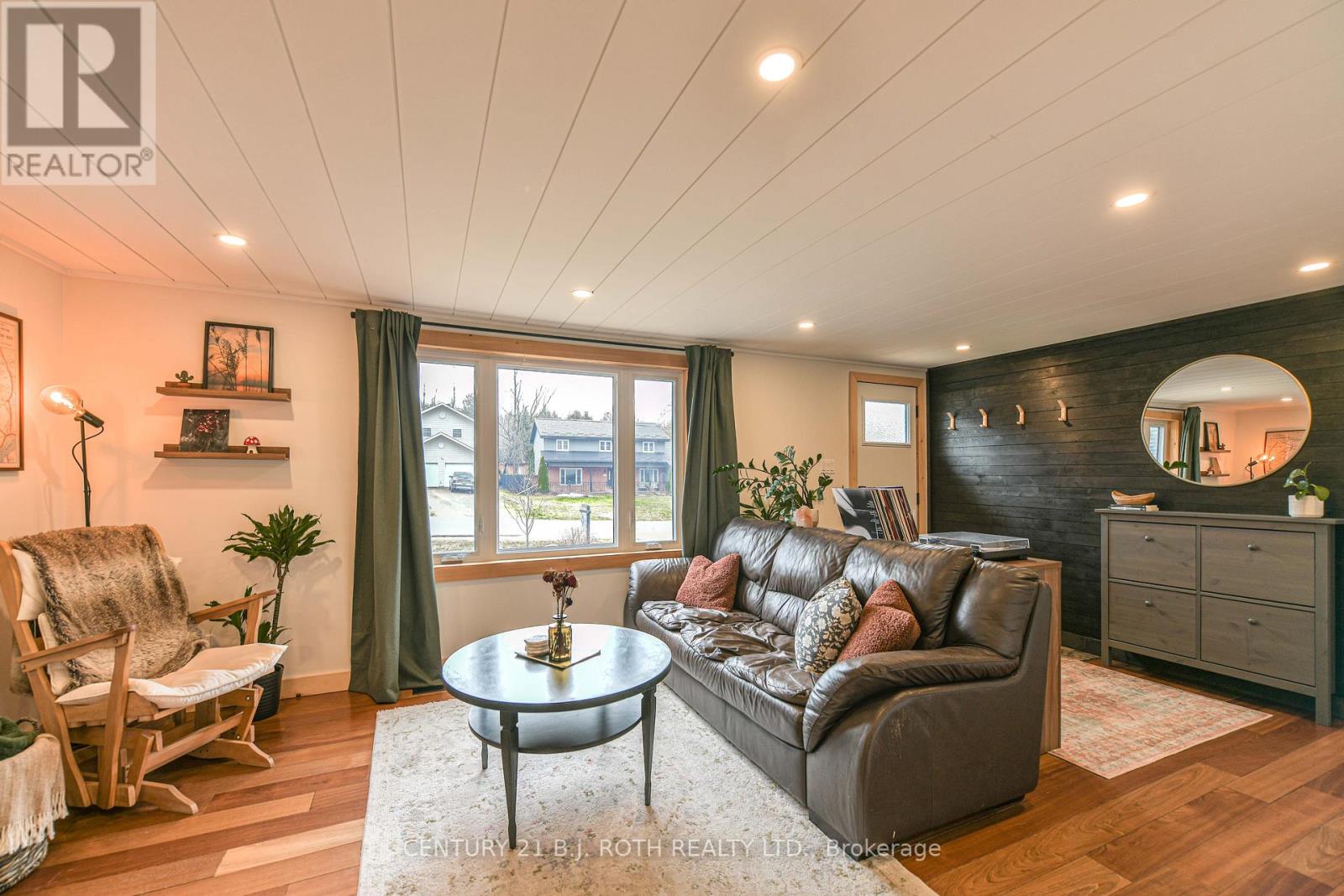 39 Ash Street, Tay, Ontario  L0K 2C0 - Photo 6 - S13002560