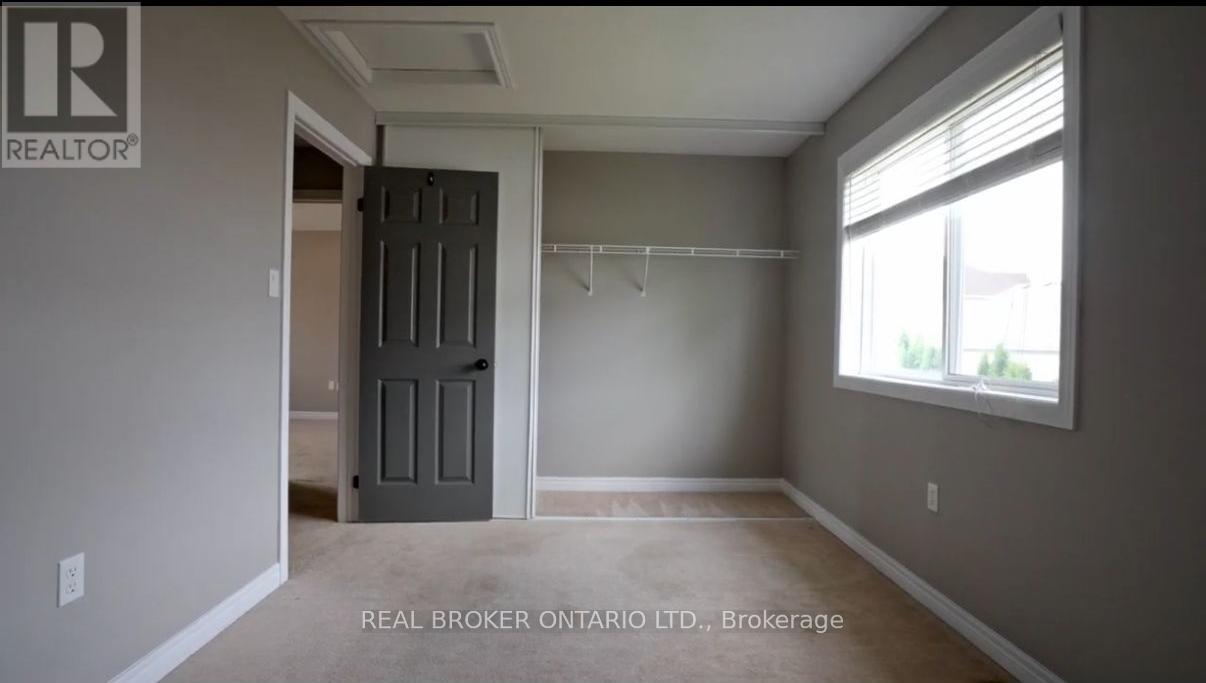 176 Thrushwood Drive, Barrie, Ontario  L4N 0Z1 - Photo 10 - S13002640