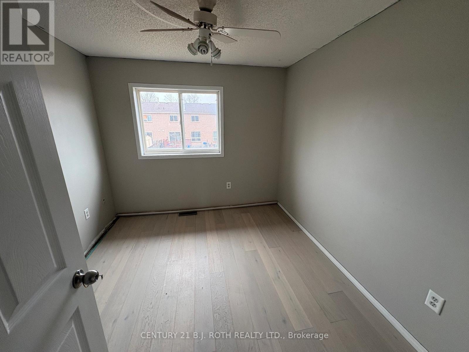 199 Tunbridge Road, Barrie, Ontario  L4M 6S1 - Photo 6 - S13002748