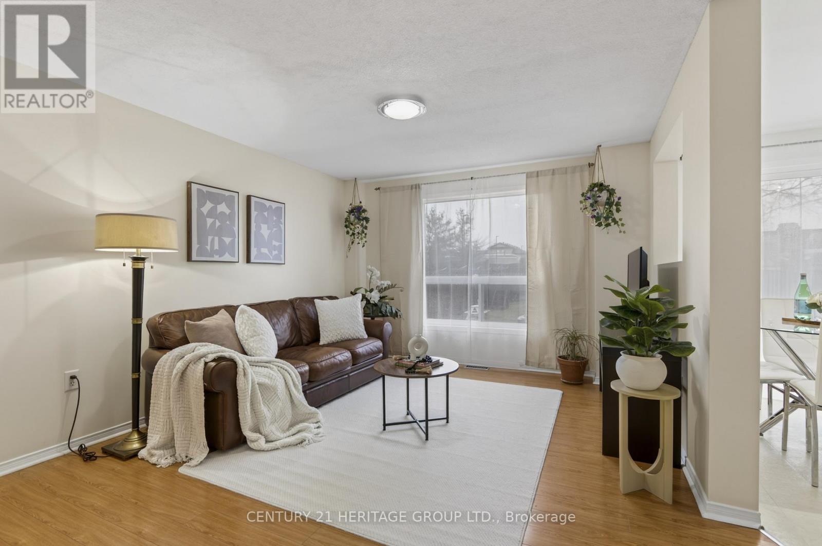 53 Dunsmore Lane, Barrie, Ontario L4M 6Z9 - Photo 8 - S13002774