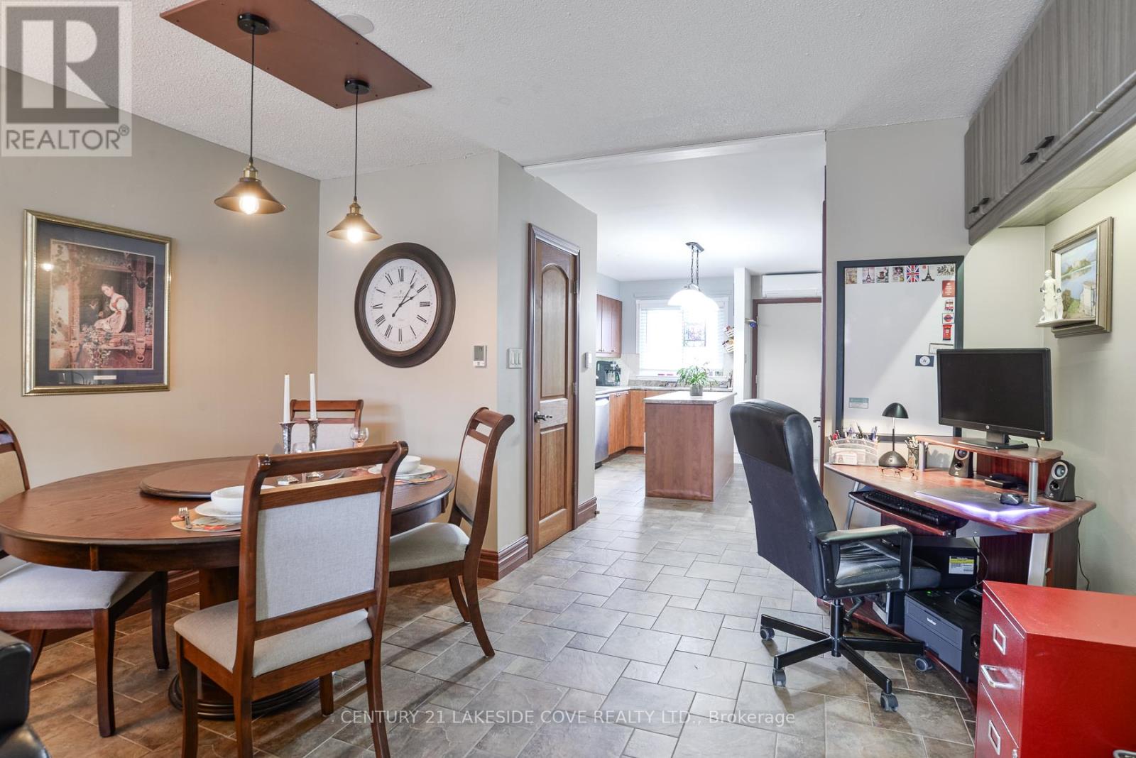 Unit 29 - 1 Paradise Boulevard, Ramara, Ontario L0K 1B0 - Photo 8 - S13002788