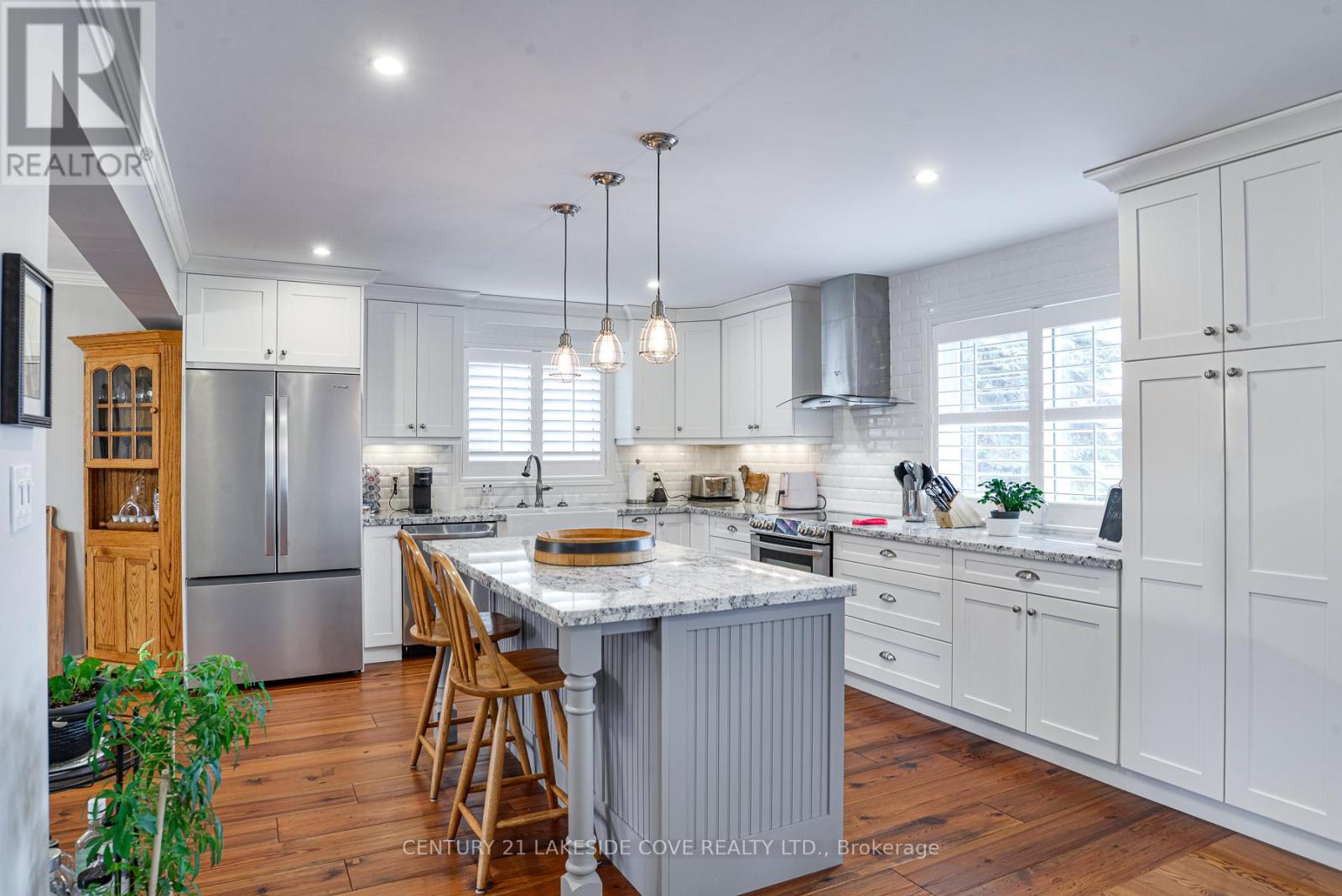 28 South Island Trail, Ramara, Ontario  L0K 1B0 - Photo 10 - S13002816