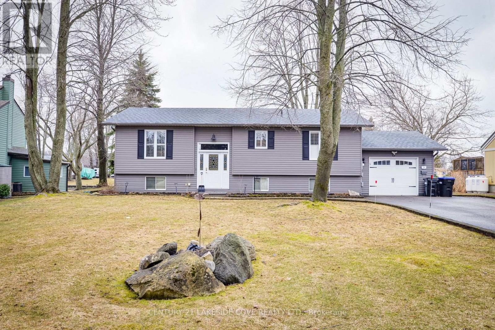 28 South Island Trail, Ramara, Ontario  L0K 1B0 - Photo 4 - S13002816