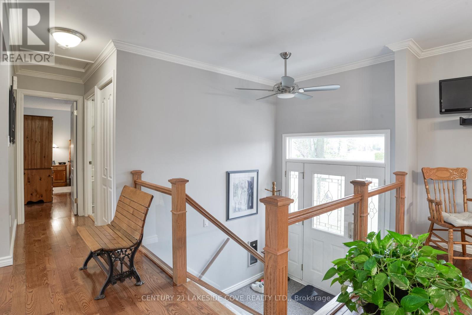 28 South Island Trail, Ramara, Ontario  L0K 1B0 - Photo 6 - S13002816