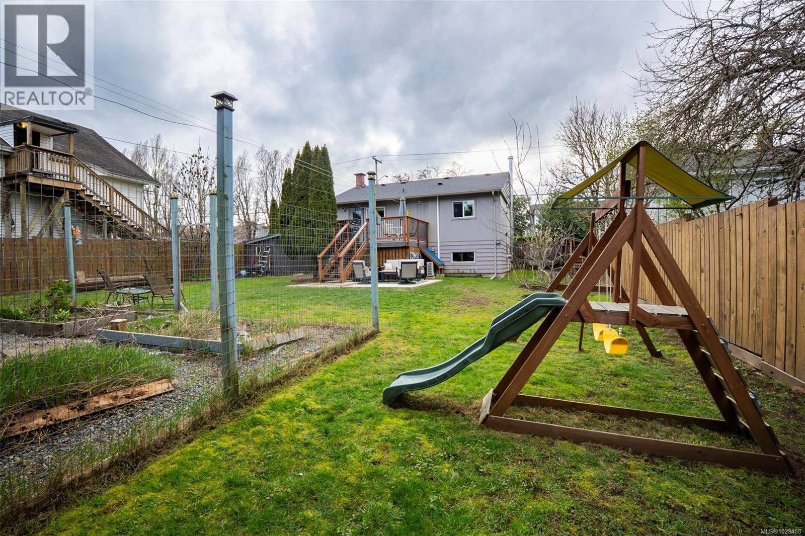 150 Wakesiah Ave, Nanaimo, British Columbia  V9R 3J9 - Photo 46 - 1029488