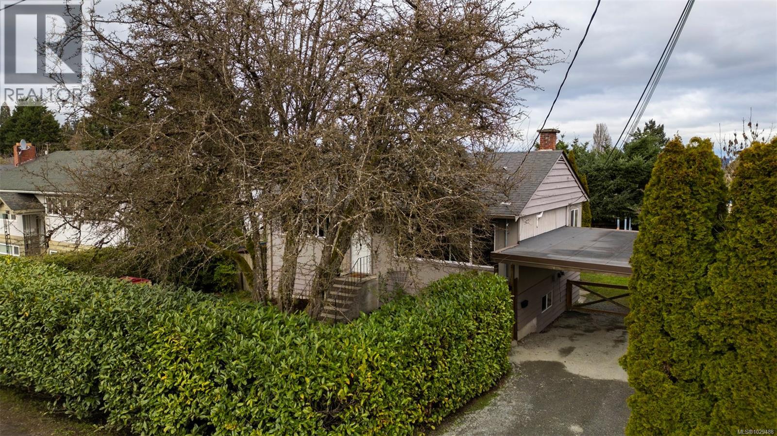 150 Wakesiah Ave, Nanaimo, British Columbia  V9R 3J9 - Photo 11 - 1029488