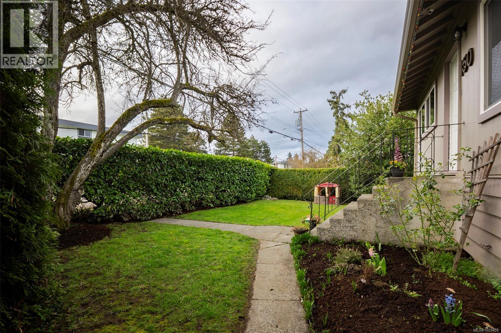 150 Wakesiah Ave, Nanaimo, British Columbia  V9R 3J9 - Photo 15 - 1029488