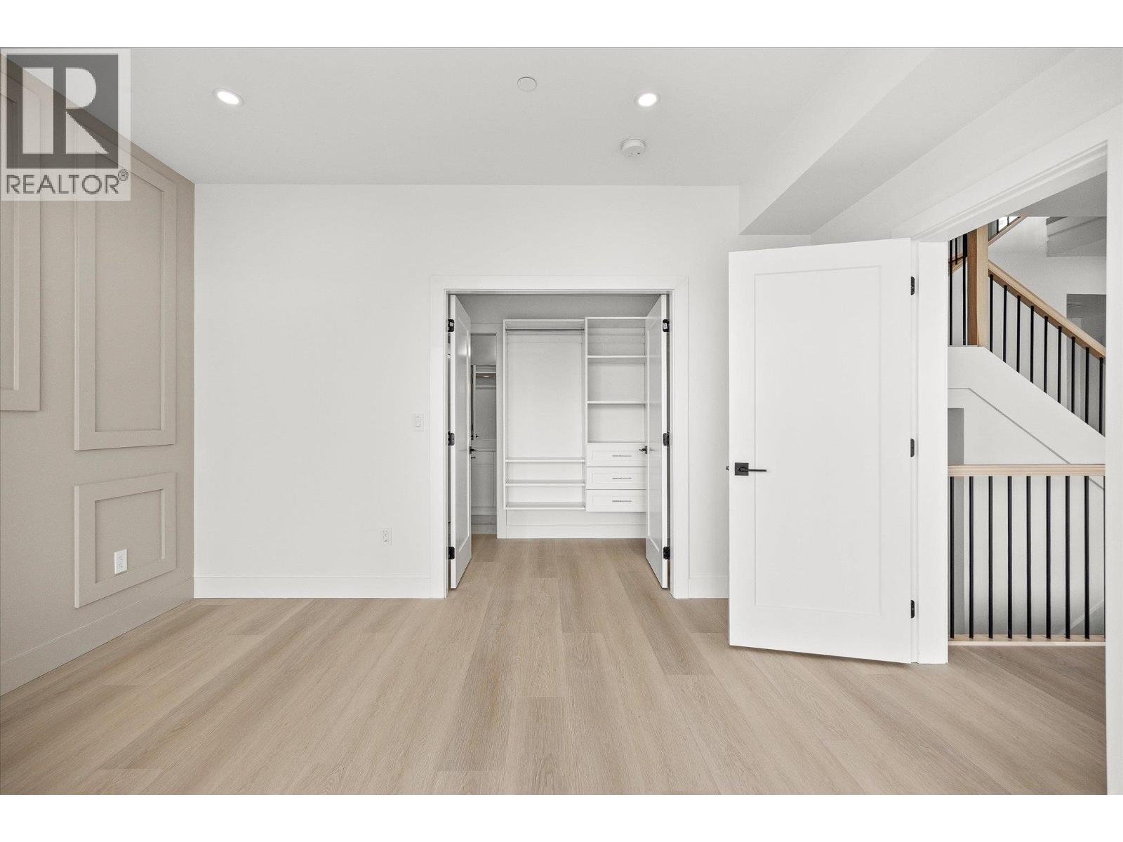 8916 Tavistock Road, Vernon, British Columbia  V1H 2L4 - Photo 31 - 10372407