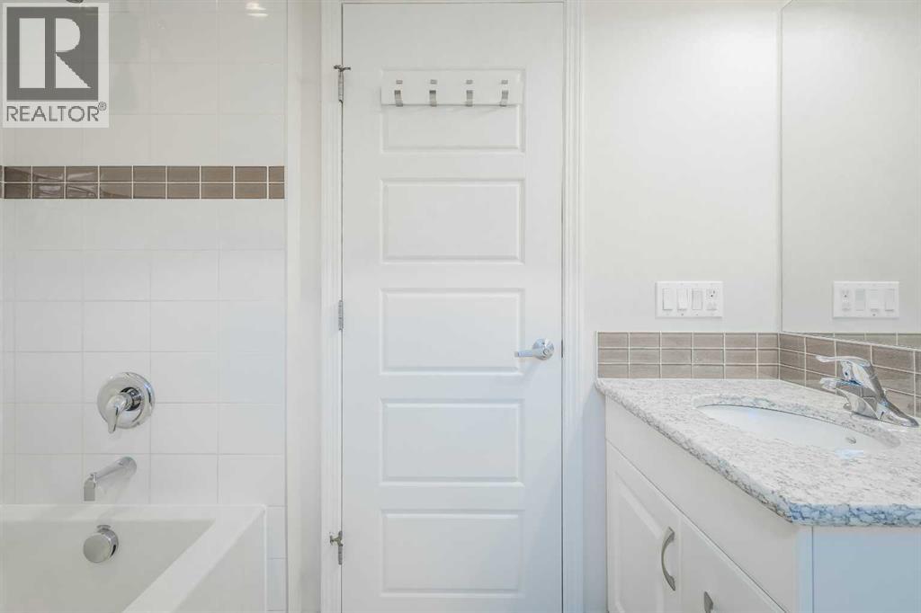 271 Windford Crescent SW, Airdrie, Alberta  T4B 4G3 - Photo 33 - A2299718