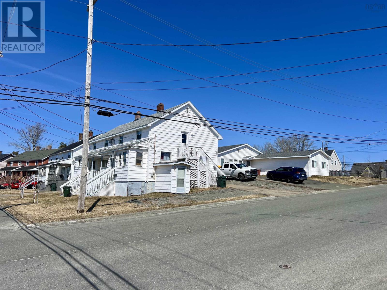 33 Inverness Street, Sydney, Nova Scotia  B1P 0E2 - Photo 5 - 202607486