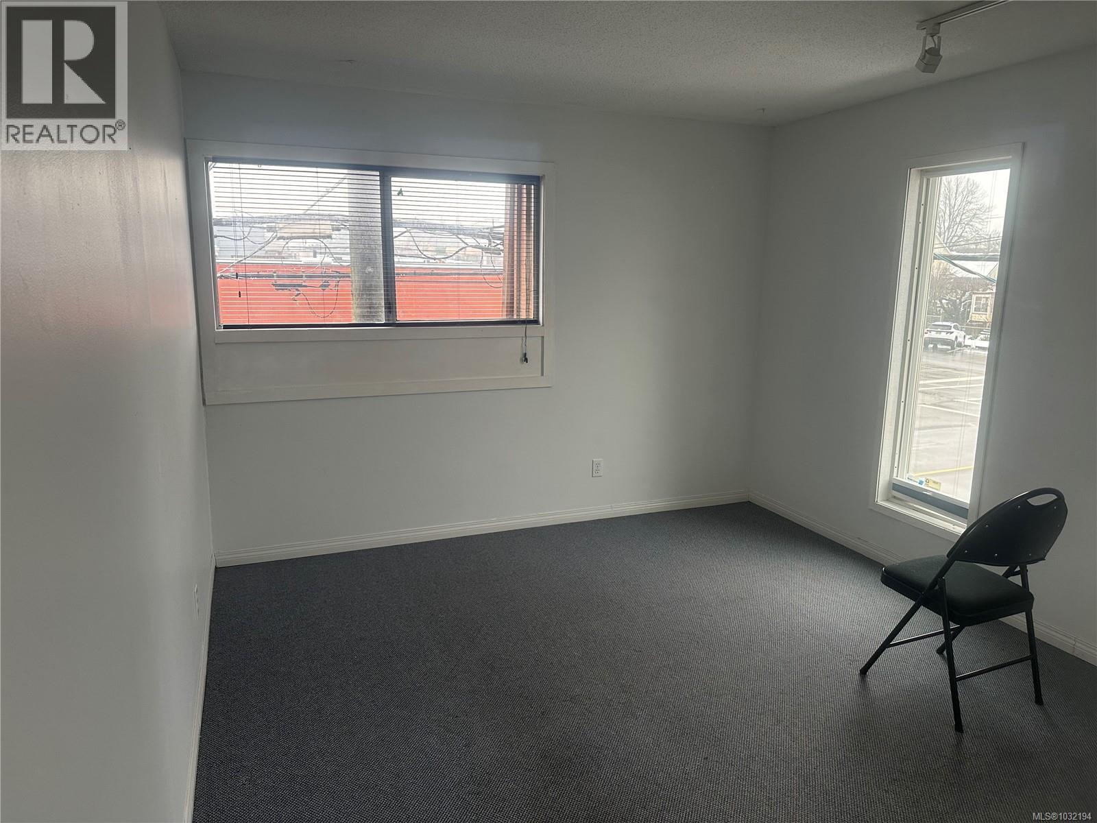 A 479 4th St, Courtenay, British Columbia V9N 1G9 - Photo 2 - 1032194