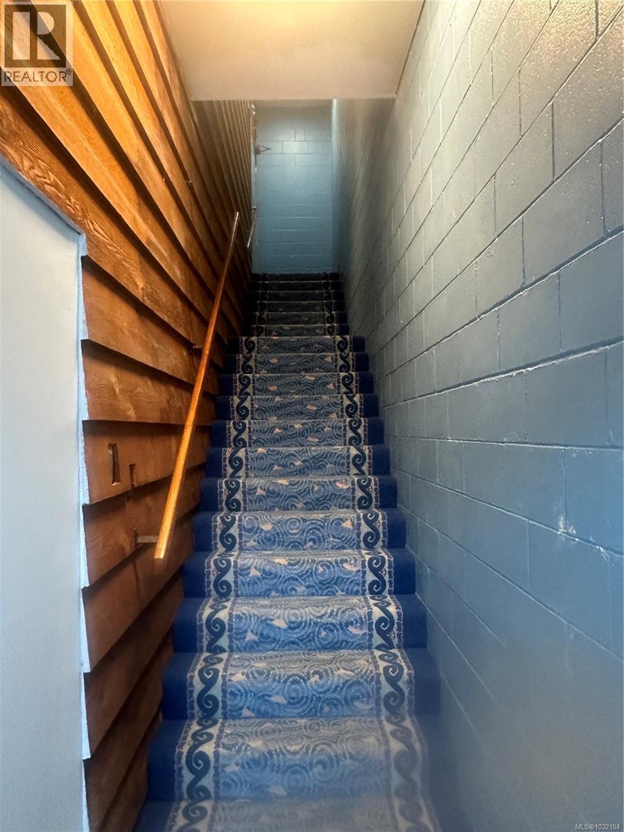 A 479 4th St, Courtenay, British Columbia V9N 1G9 - Photo 8 - 1032194