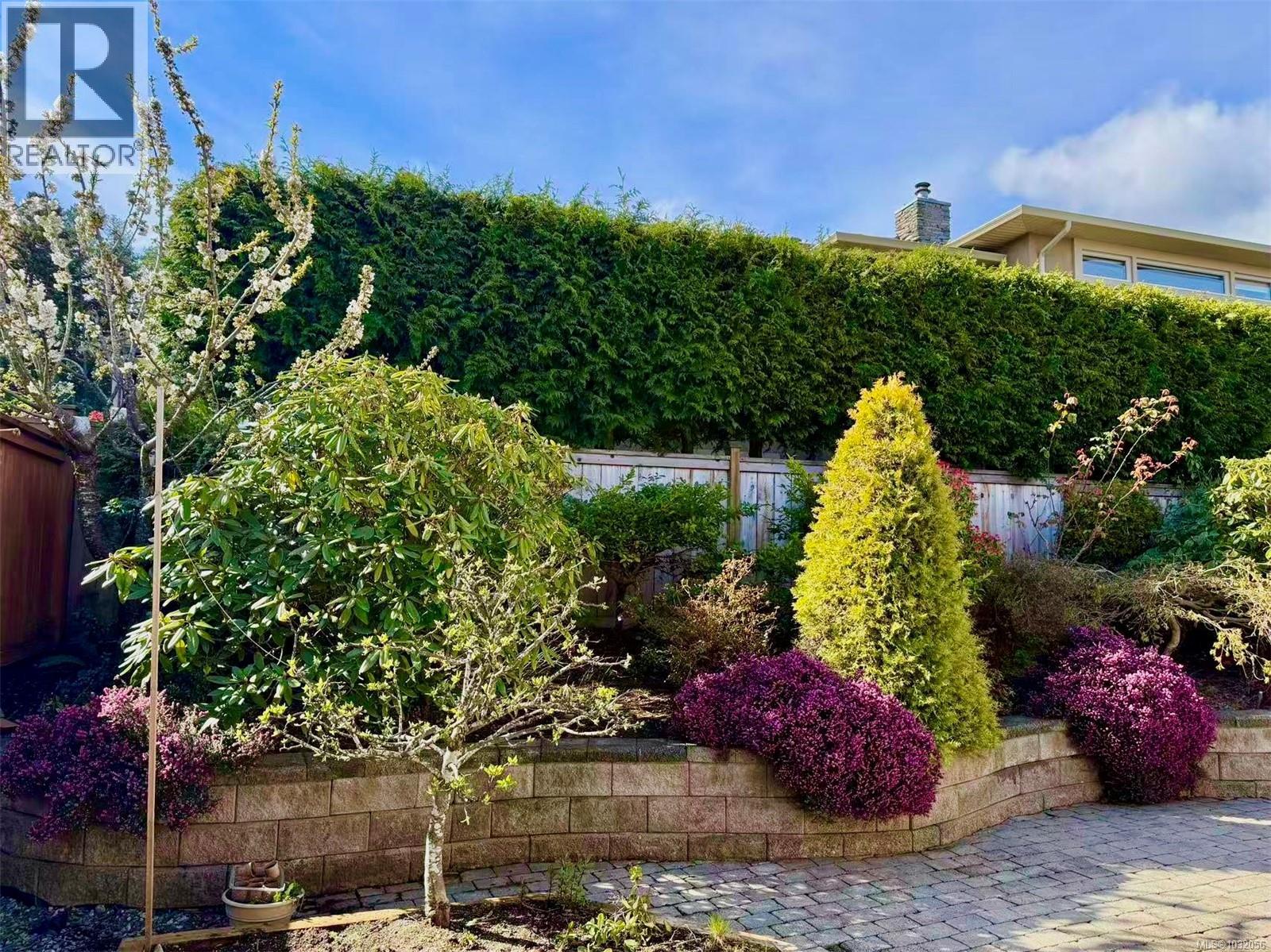 6455 Groveland Dr, Nanaimo, British Columbia  V9V 1V4 - Photo 42 - 1032056