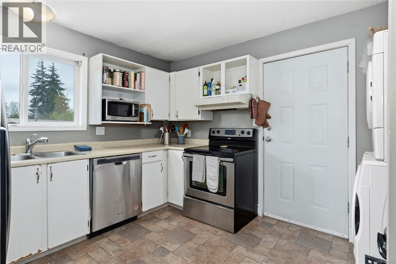 524 Grayson Rd, Campbell River, British Columbia  V9W 6K4 - Photo 11 - 1031978