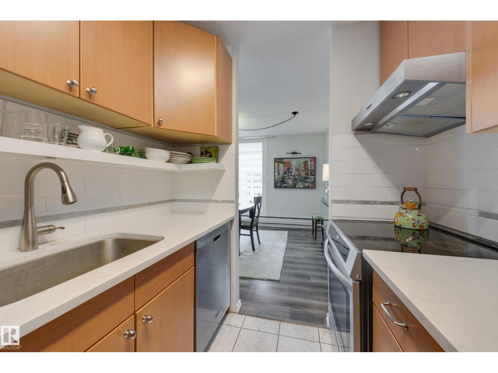 #1001 9909 110 St Nw, Edmonton, Alberta  T5K 2E5 - Photo 17 - E4482390