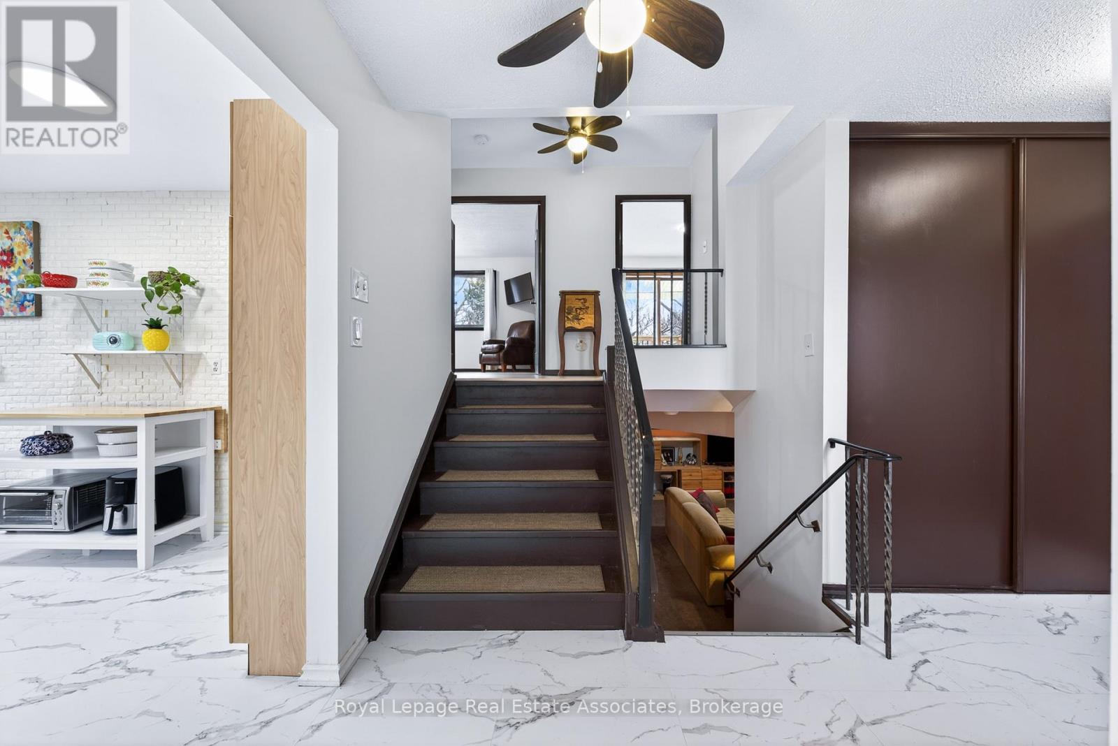 270 Kristin Grove, Mississauga, Ontario  L5A 3E8 - Photo 10 - W13002550