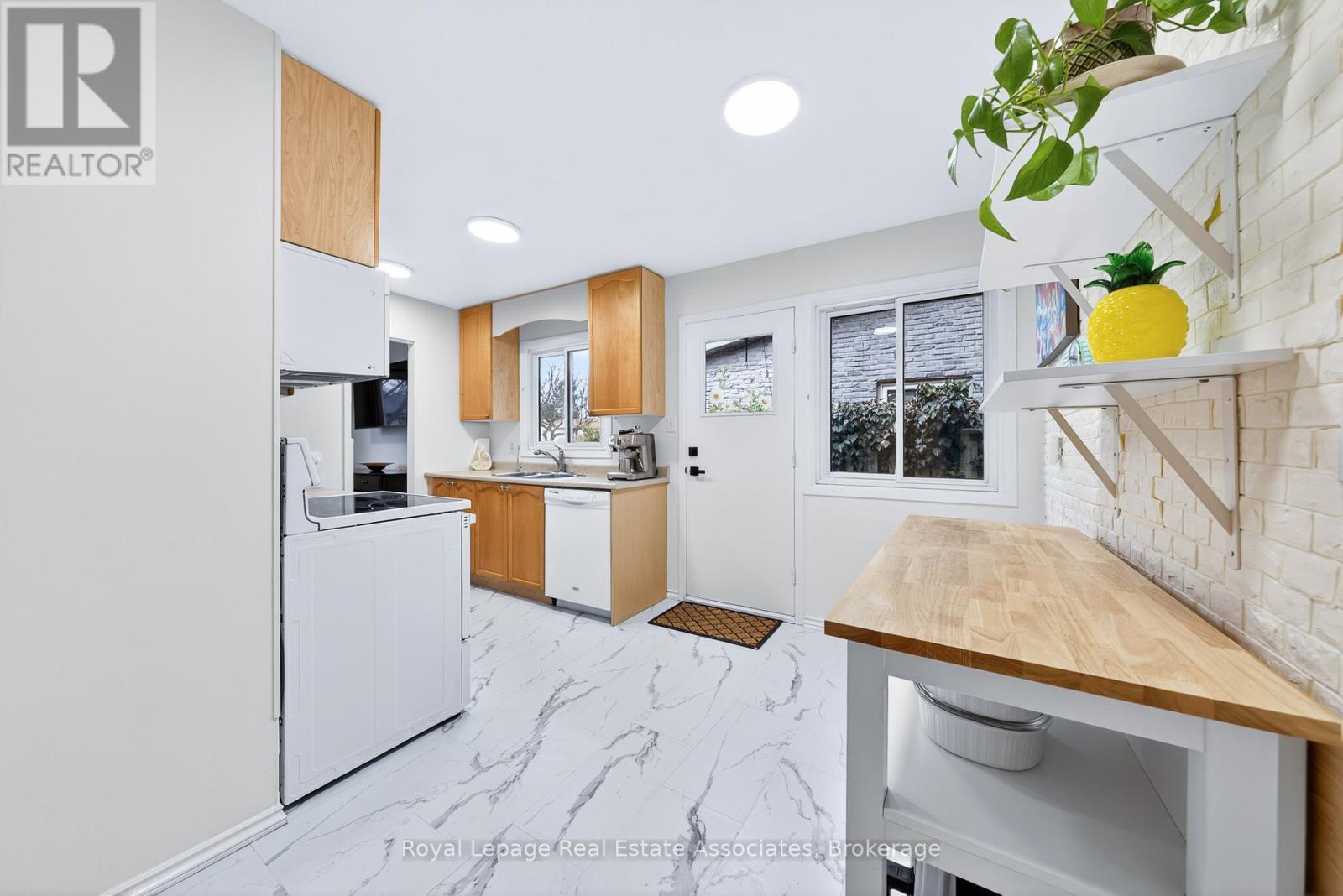 270 Kristin Grove, Mississauga, Ontario  L5A 3E8 - Photo 22 - W13002550