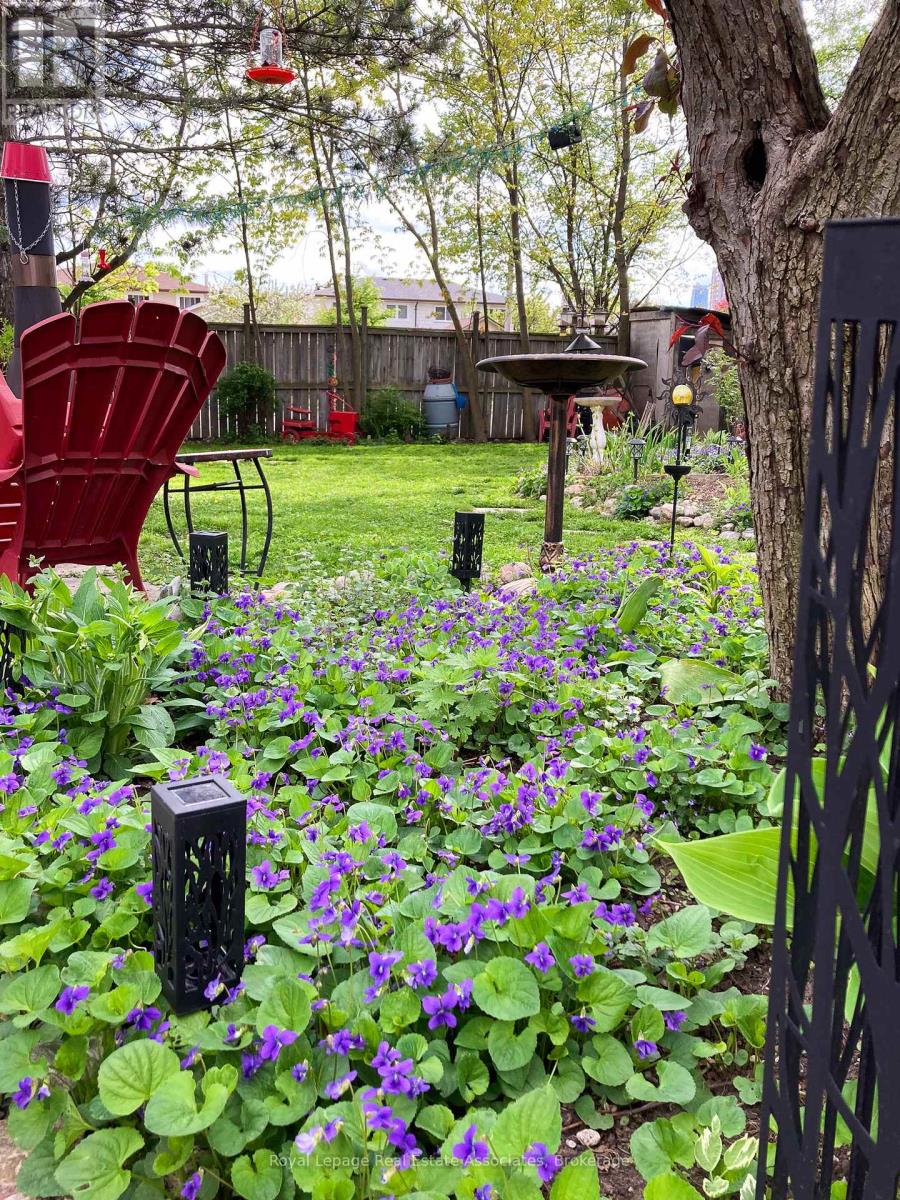 270 Kristin Grove, Mississauga, Ontario  L5A 3E8 - Photo 46 - W13002550