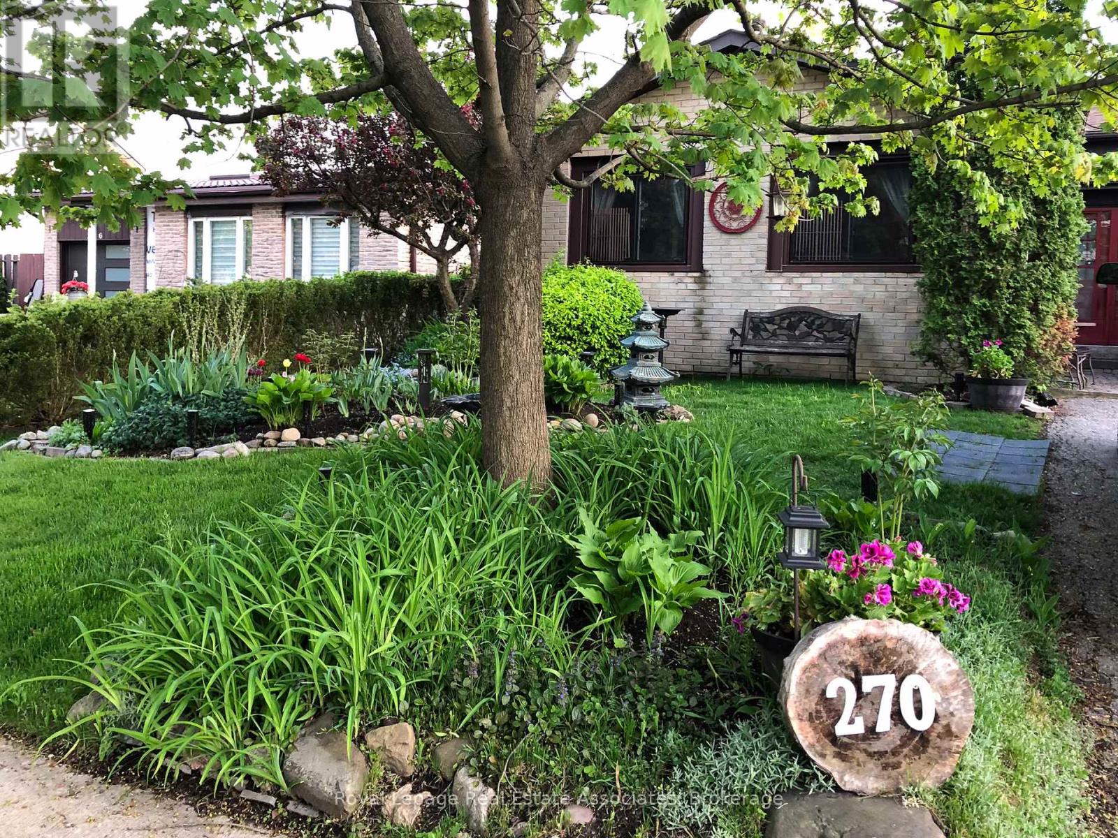 270 Kristin Grove, Mississauga, Ontario  L5A 3E8 - Photo 5 - W13002550