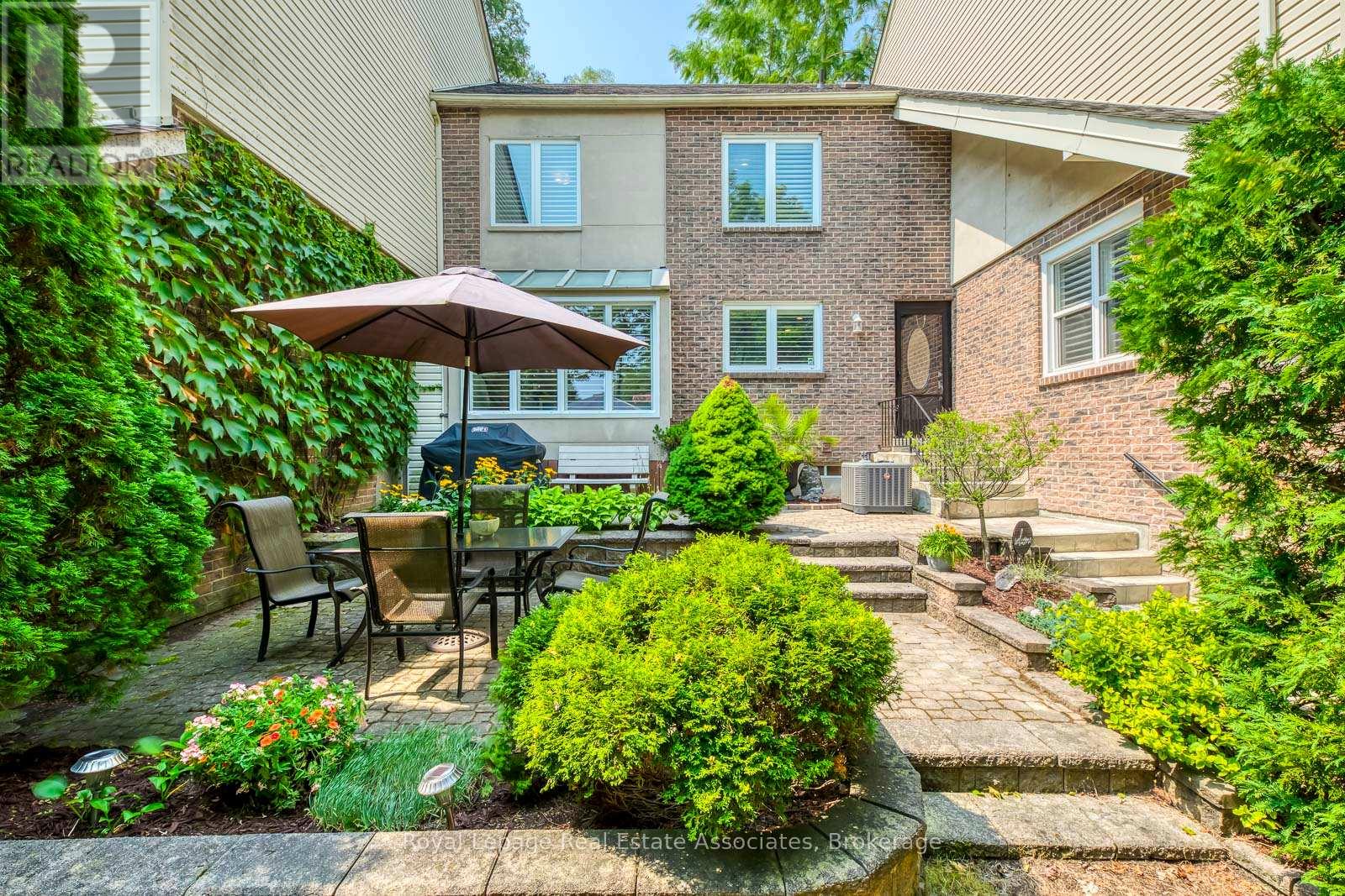 1192 Kos Boulevard, Mississauga, Ontario  L5J 4L7 - Photo 1 - W13002568