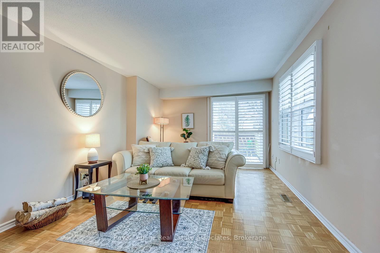 1192 Kos Boulevard, Mississauga, Ontario  L5J 4L7 - Photo 10 - W13002568