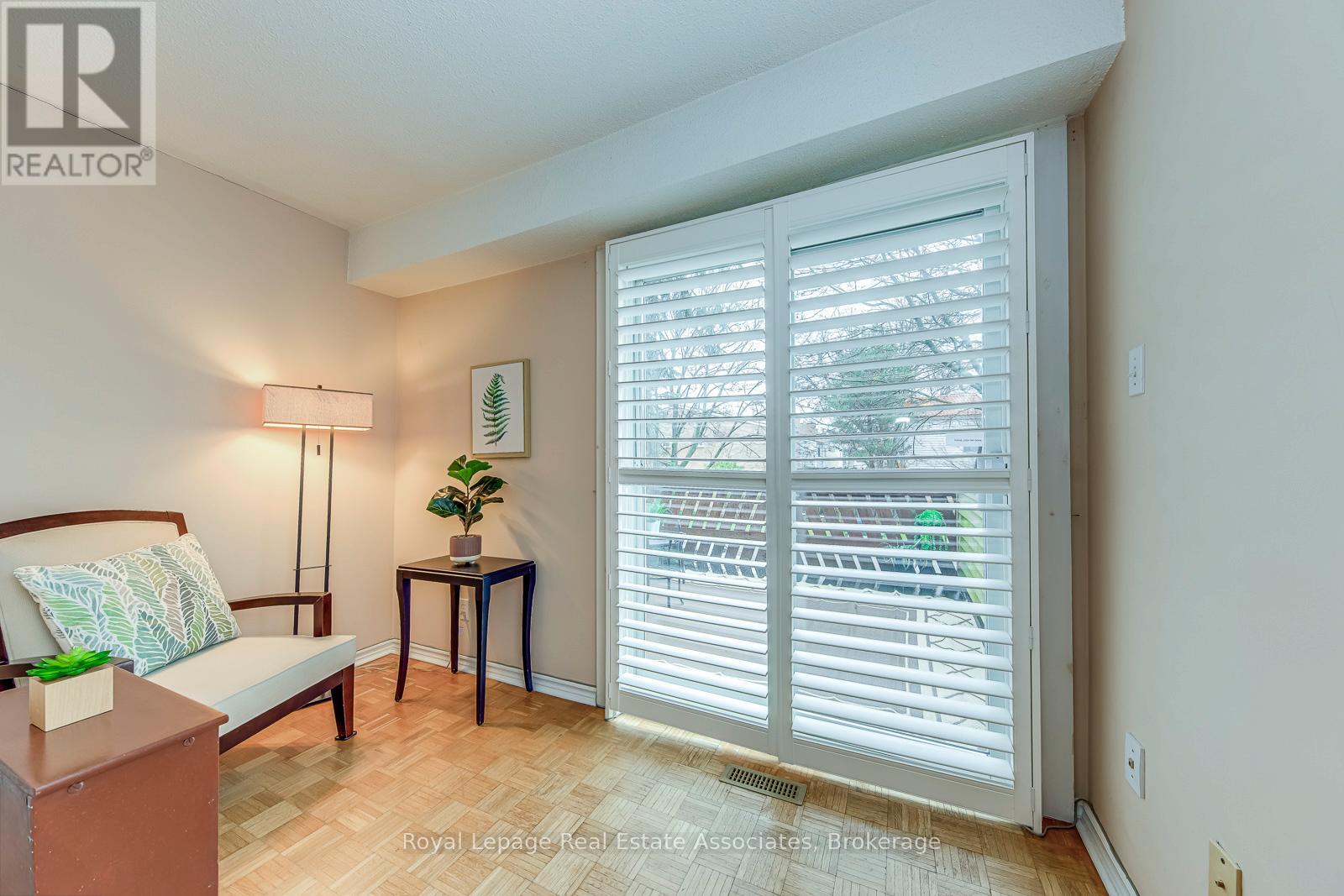 1192 Kos Boulevard, Mississauga, Ontario  L5J 4L7 - Photo 12 - W13002568