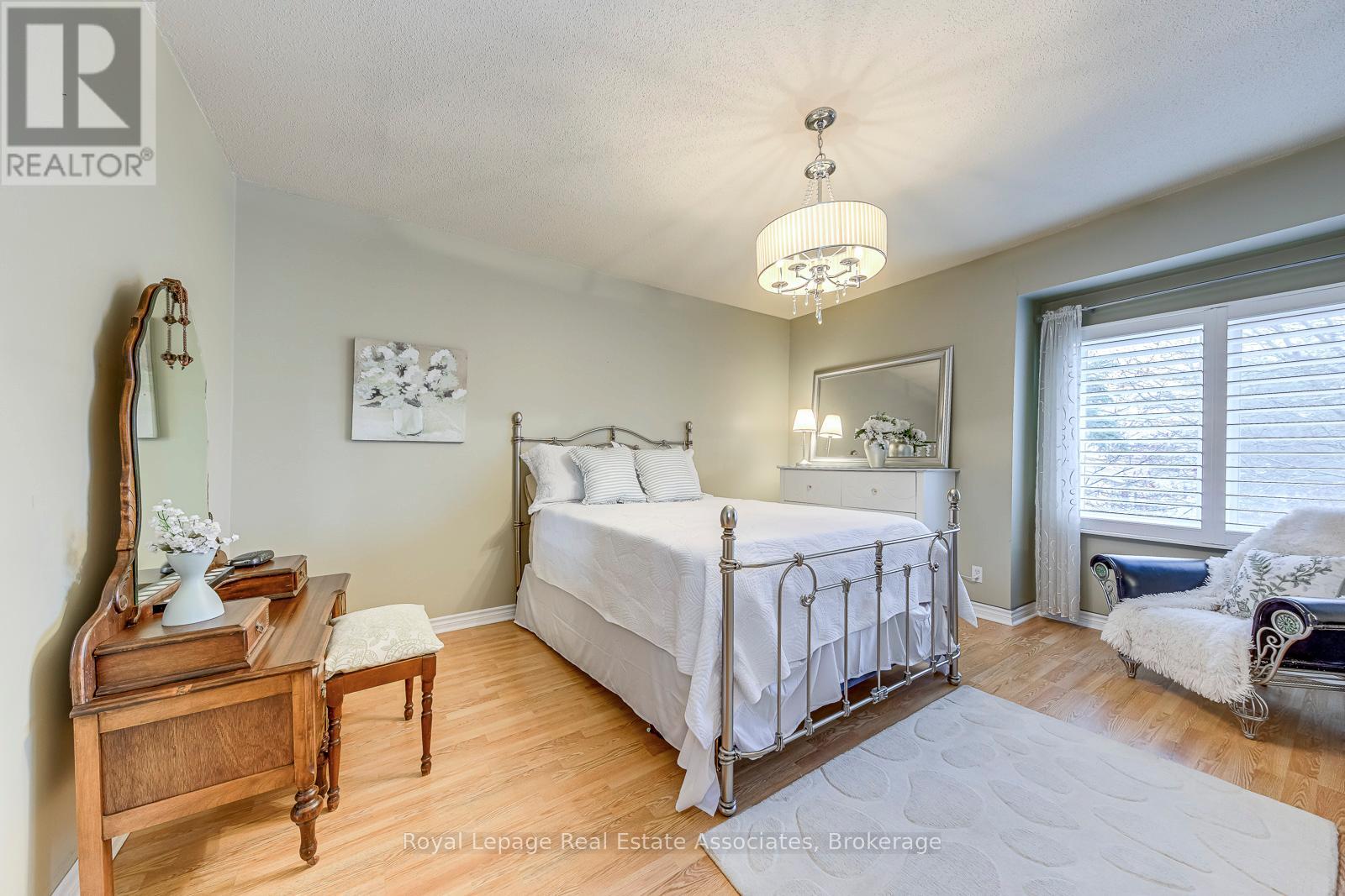 1192 Kos Boulevard, Mississauga, Ontario  L5J 4L7 - Photo 15 - W13002568