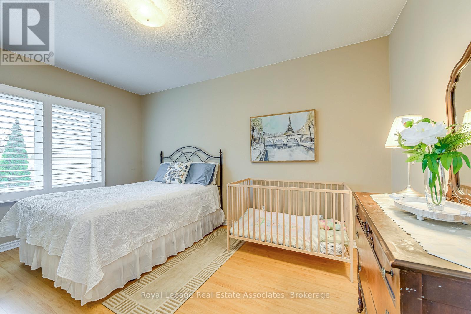 1192 Kos Boulevard, Mississauga, Ontario  L5J 4L7 - Photo 21 - W13002568