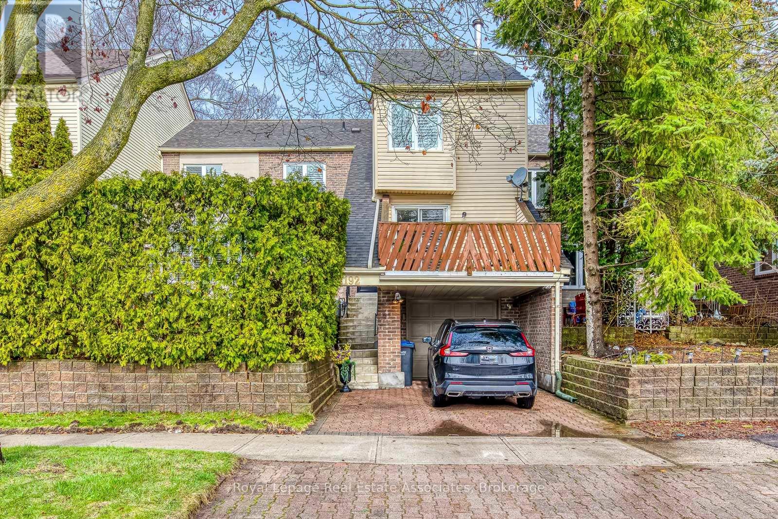 1192 Kos Boulevard, Mississauga, Ontario  L5J 4L7 - Photo 25 - W13002568