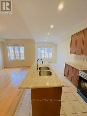 3422 Stoney Crescent S, Mississauga, Ontario  L5M 0V5 - Photo 9 - W13002570