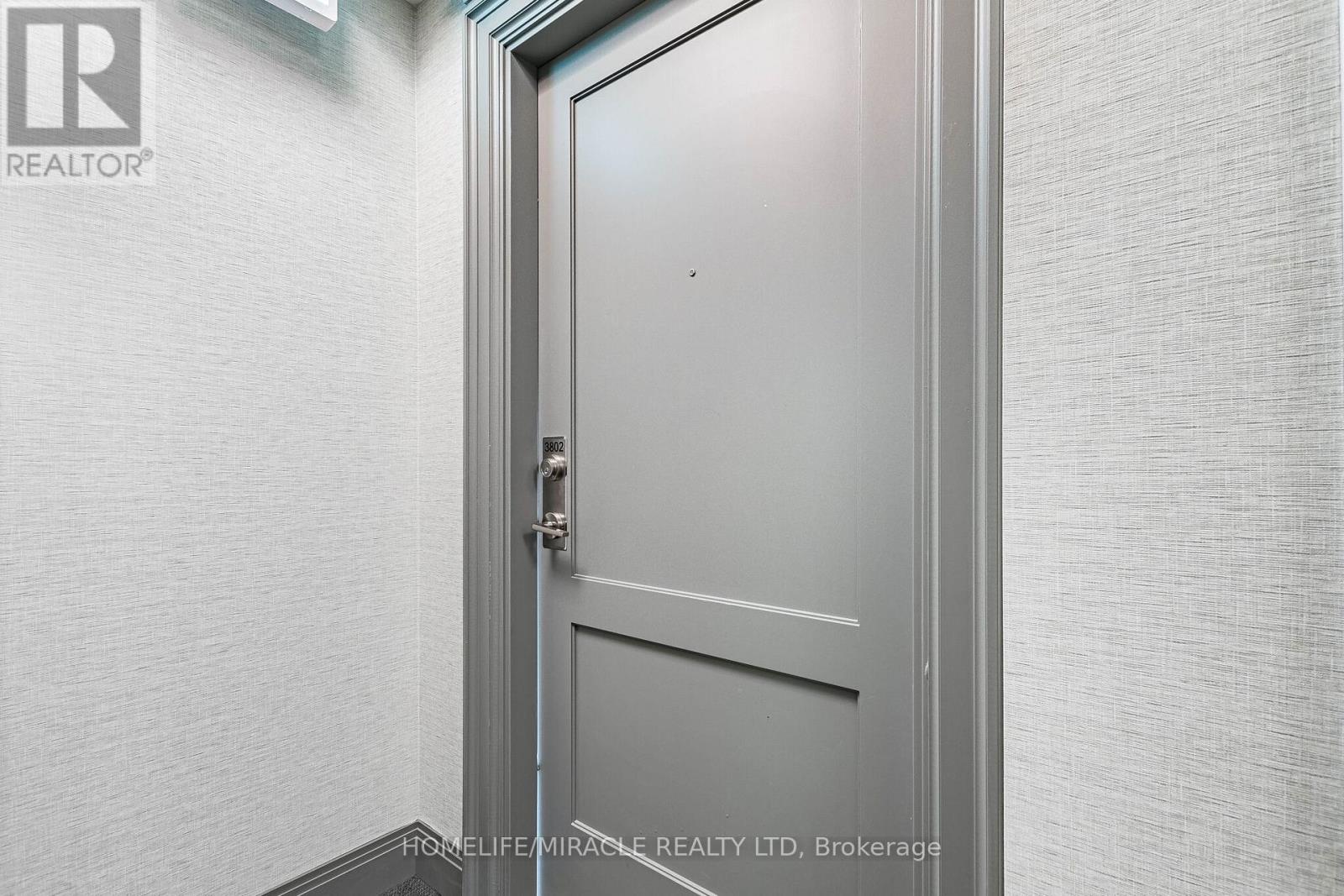 3802 - 30 Elm Street, Mississauga, Ontario L5B 0N6 - Photo 12 - W13002586