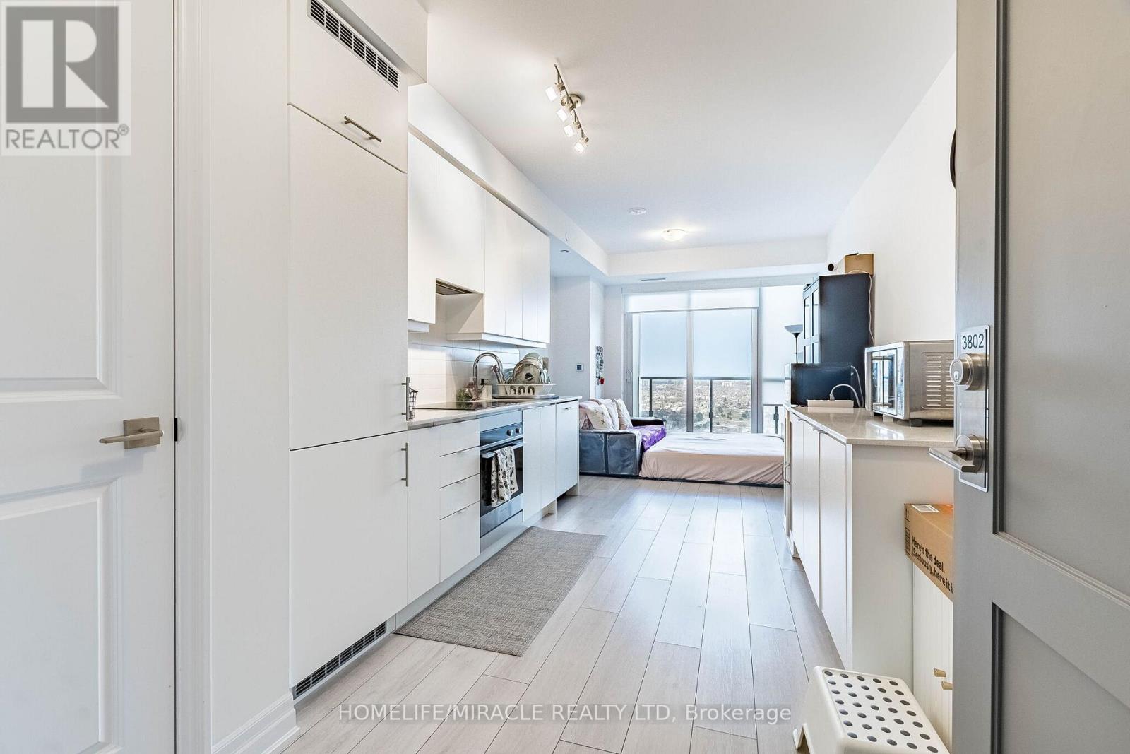 3802 - 30 Elm Street, Mississauga, Ontario L5B 0N6 - Photo 13 - W13002586