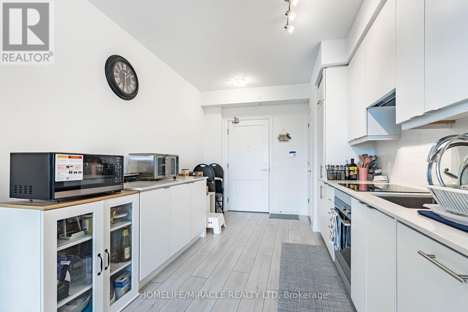 3802 - 30 Elm Street, Mississauga, Ontario L5B 0N6 - Photo 17 - W13002586