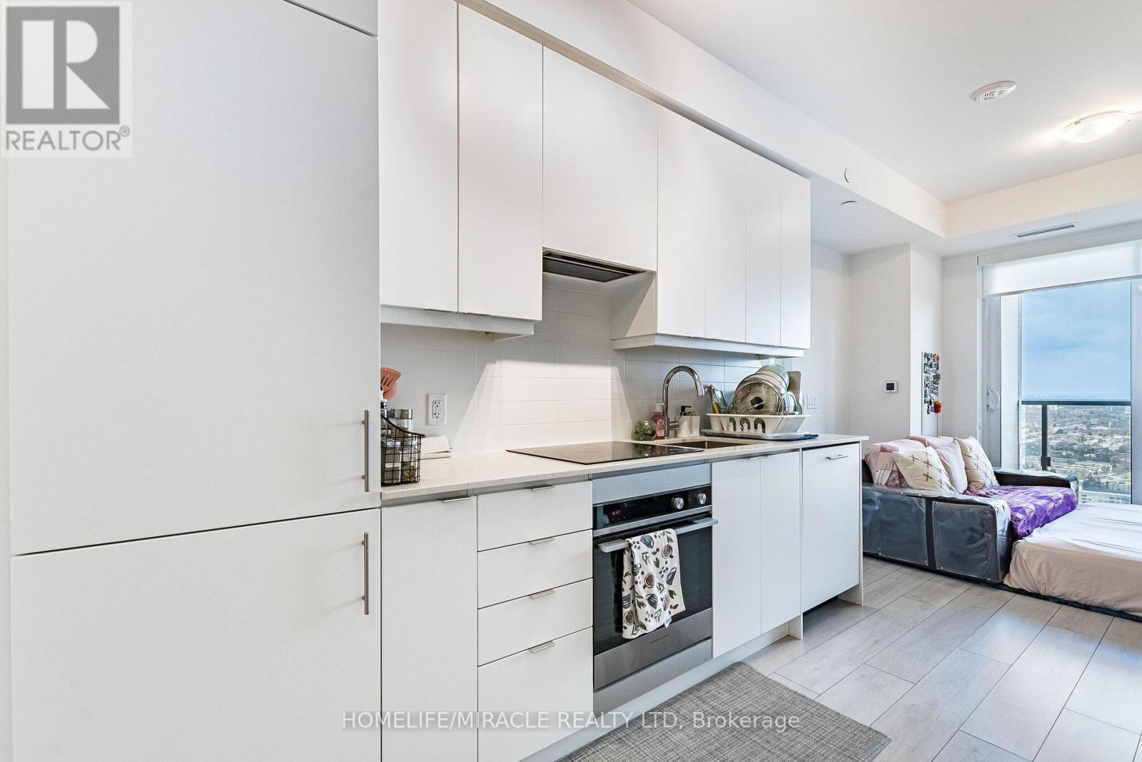 3802 - 30 Elm Street, Mississauga, Ontario L5B 0N6 - Photo 18 - W13002586