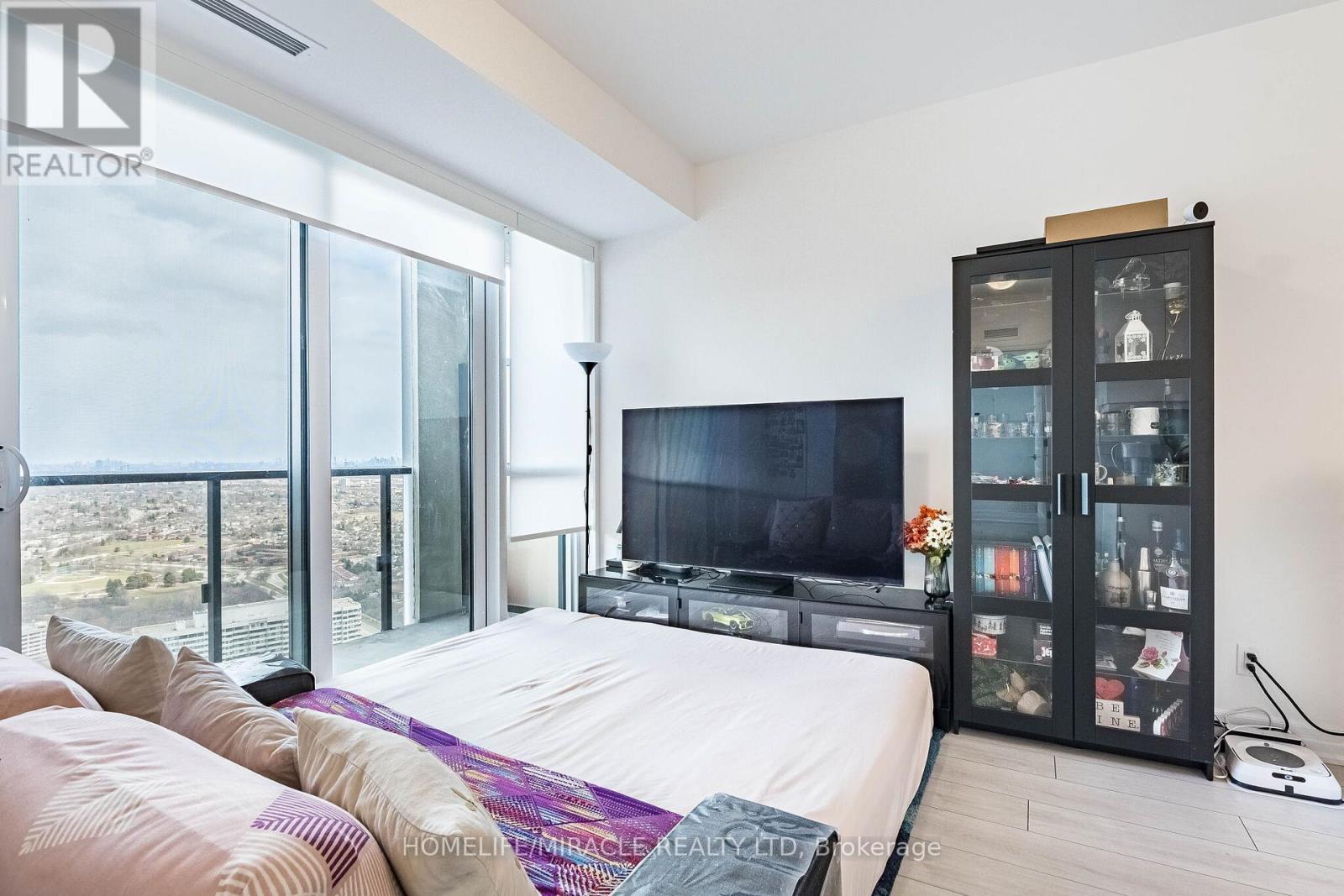 3802 - 30 Elm Street, Mississauga, Ontario L5B 0N6 - Photo 21 - W13002586